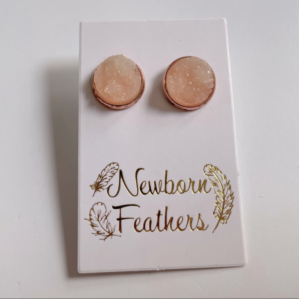 Free with purchase just add to your bundle NF nude earrings in rose gold setting